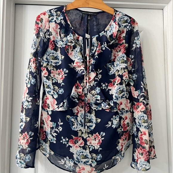 White House Black Market Tops - NWT White House Black Market Floral Print Blouse